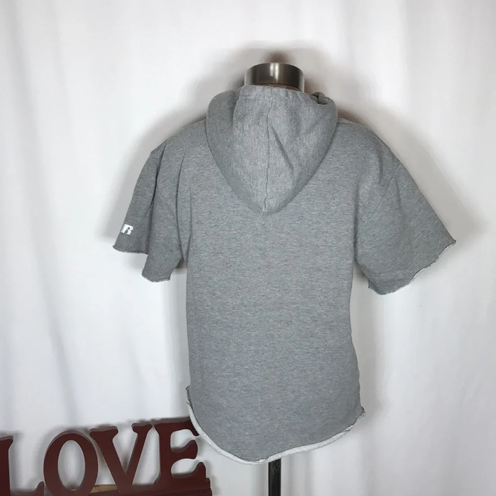 U of A short sleeve grey hoodie - Picture 3 of 4